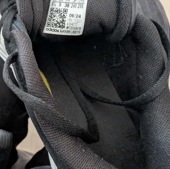 adidas Shoes - Adidas Kids 5 1/2 Worn 2x